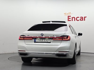 2020 BMW 7 SERIES — фото 3