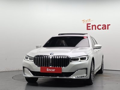 2020 BMW 7 SERIES — фото 2