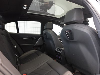 صورة مصغرة 20 لـ 2023 BMW 5 SERIES