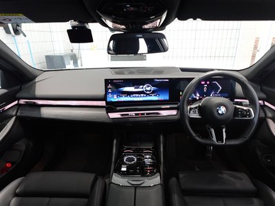 2023 BMW 5 SERIES 照片 5