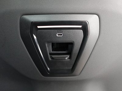 صورة مصغرة 45 لـ 2023 BMW 5 SERIES
