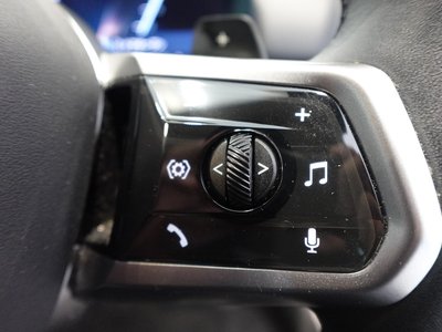 صورة مصغرة 23 لـ 2023 BMW 5 SERIES