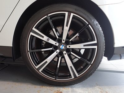 صورة مصغرة 59 لـ 2023 BMW 5 SERIES