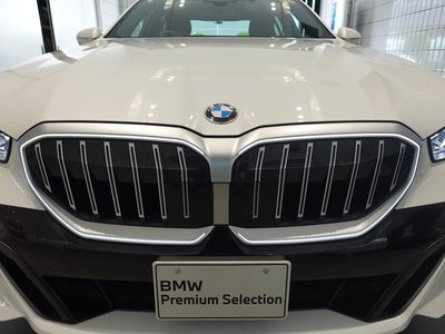 صورة مصغرة 56 لـ 2023 BMW 5 SERIES