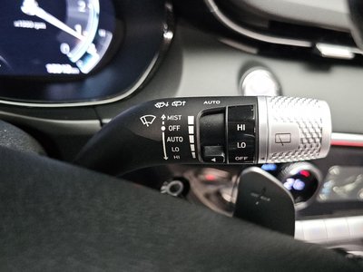 2023 Genesis GV70 — миниатюра 27