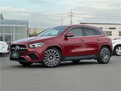 MERCEDES-BENZ GLA - 1