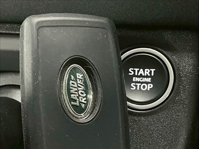 LAND ROVER DEFENDER - 6