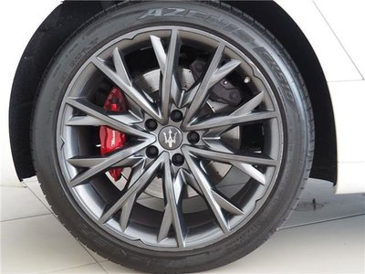 صورة 7 لـ 2020 Maserati GHIBLI