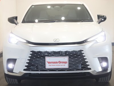 صورة 8 لـ 2025 Lexus LBX