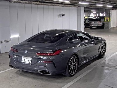 BMW 8 SERIES - 5