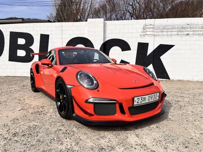 PORSCHE 911 - 8