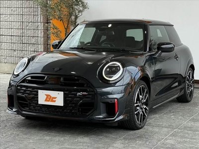 صورة 10 لـ 2025 MINI COOPER