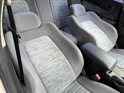 2001 Nissan SKYLINE 缩略图 16