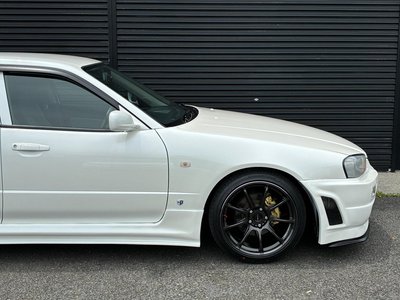 2001 Nissan SKYLINE 缩略图 39