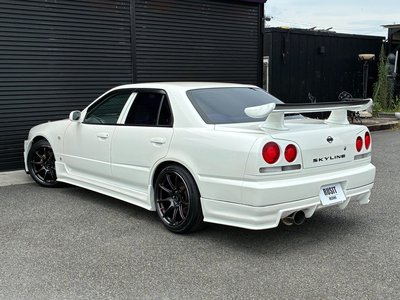 2001 Nissan SKYLINE 照片 10