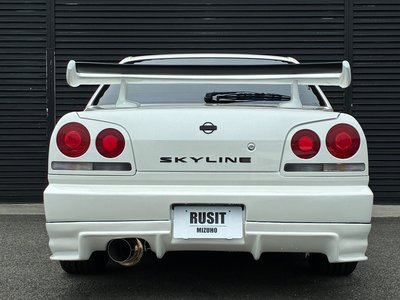 2001 Nissan SKYLINE 照片 9