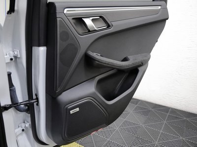 2021 Porsche MACAN 缩略图 52
