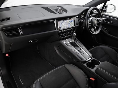 2021 Porsche MACAN 缩略图 30