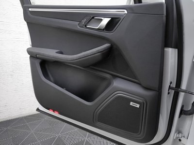 2021 Porsche MACAN 缩略图 51