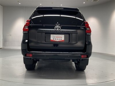 TOYOTA LAND CRUISER - 9