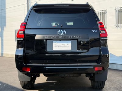 TOYOTA LAND CRUISER PRADO - 9