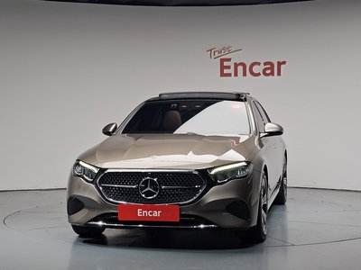 MERCEDES-BENZ E-CLASS - 2