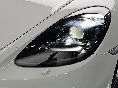 2019 Porsche 718 photo 9