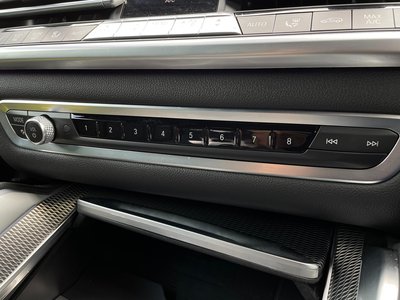 2020 BMW X6 — миниатюра 44