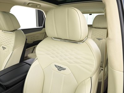 BENTLEY BENTAYGA - 10