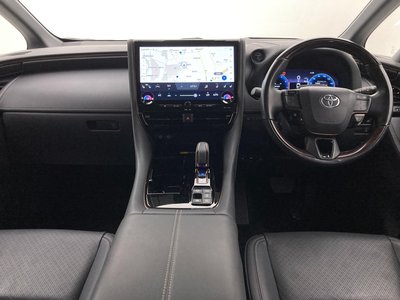 2023 Toyota VELLFIRE photo 2