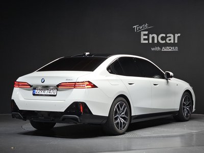 BMW 5 SERIES - 3