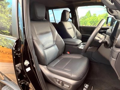 TOYOTA LAND CRUISER 250 - 8