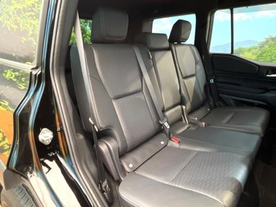 TOYOTA LAND CRUISER 250 - 9