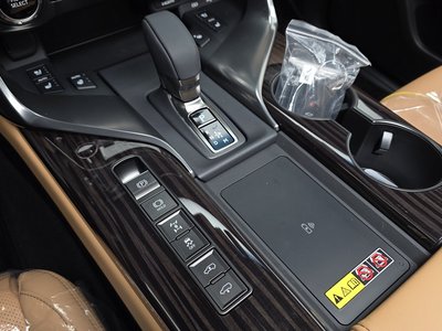 LEXUS LX - 9
