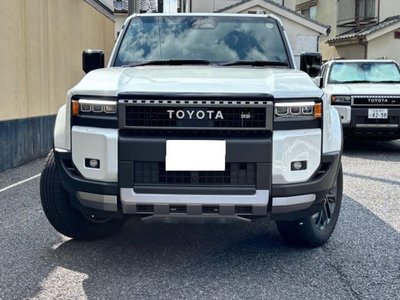 TOYOTA LAND CRUISER 250 - 7