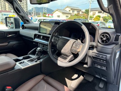 TOYOTA LAND CRUISER 250 - 5