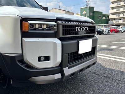 TOYOTA LAND CRUISER 250 - 8
