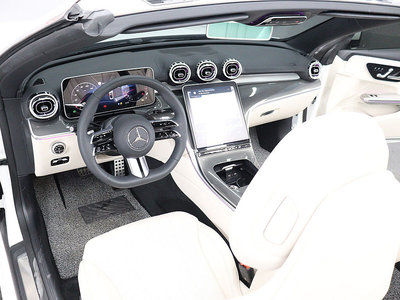 2026 Mercedes-BENZ CLE — миниатюра 14