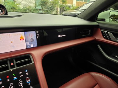 صورة مصغرة 16 لـ 2021 Porsche TAYCAN