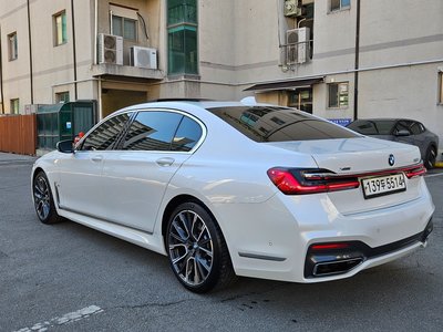 BMW 7 SERIES - 5