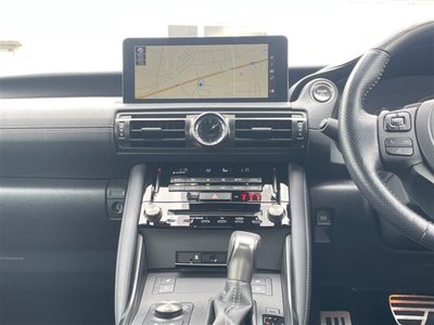 2023 Lexus IS 照片 2