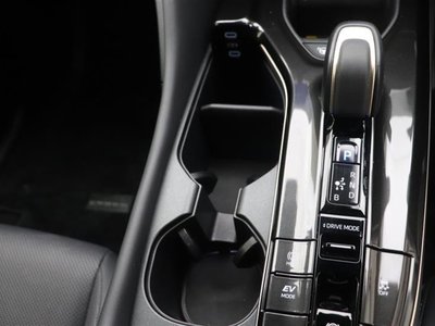 2024 Toyota CROWN SPORT — миниатюра 31