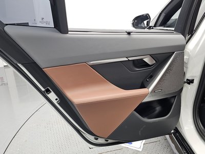 2024 BMW 5 SERIES — миниатюра 15
