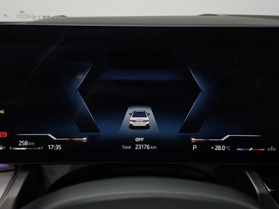 2024 BMW 5 SERIES — миниатюра 11