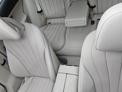 MERCEDES-BENZ E-CLASS - 10