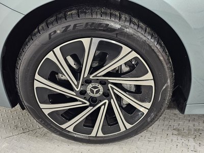 MERCEDES-BENZ E-CLASS - 6