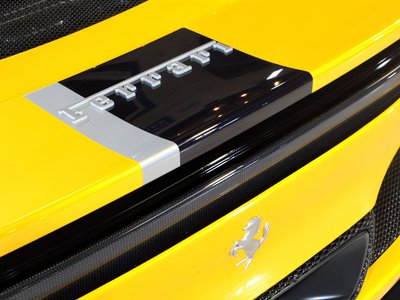 صورة 9 لـ 2025 Ferrari 296 GTS