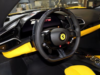 صورة 2 لـ 2025 Ferrari 296 GTS