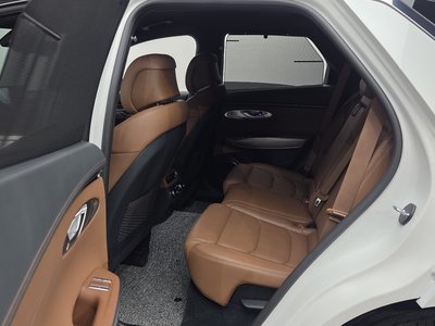 صورة مصغرة 11 لـ 2024 Genesis GV70