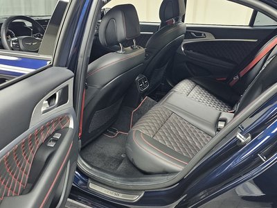 2022 Genesis THE NEW G70 SHOOTING BRAKE thumbnail 17